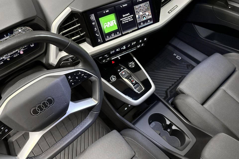 Audi Q4 e-tron 40 Attitude 5d