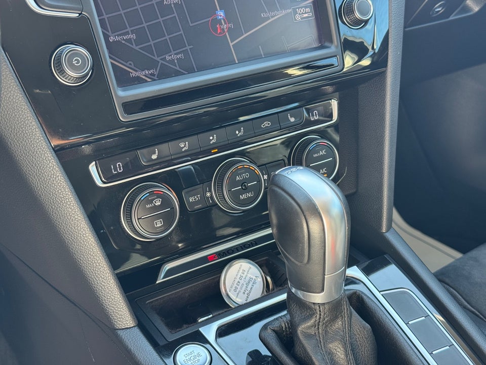 VW Passat 2,0 TSi 280 Highline Variant DSG 4Motion 5d