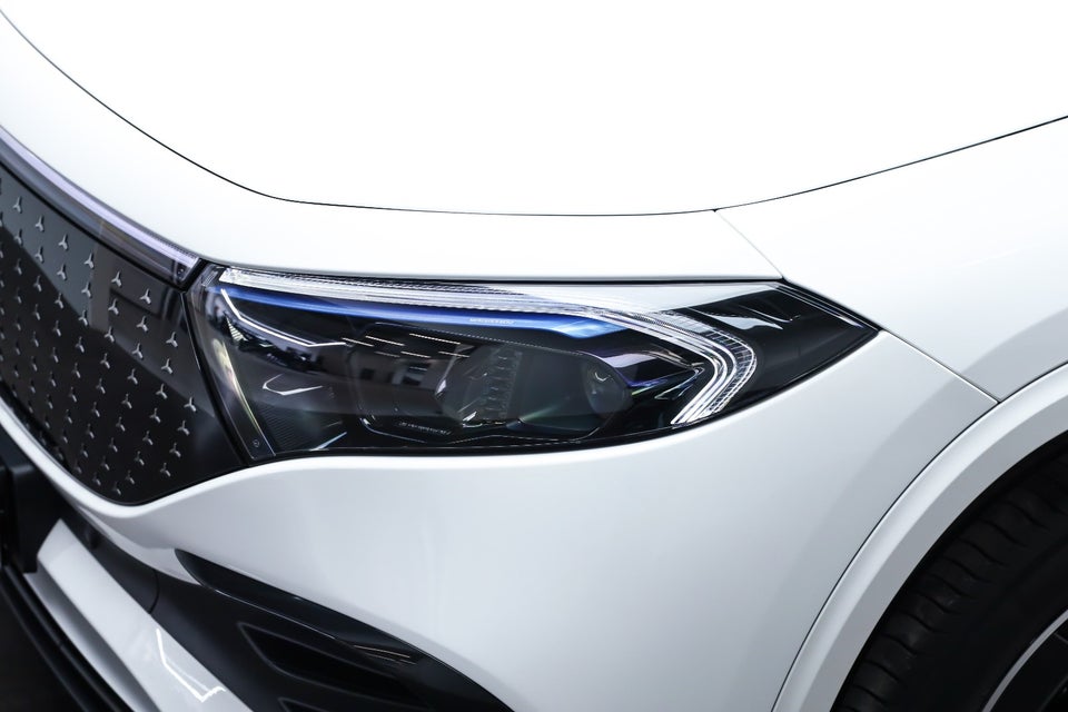 Mercedes EQA250+ AMG Advance 5d