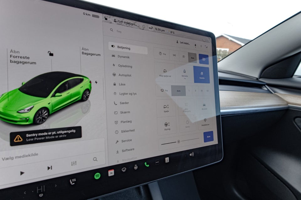 Tesla Model 3 RWD 4d
