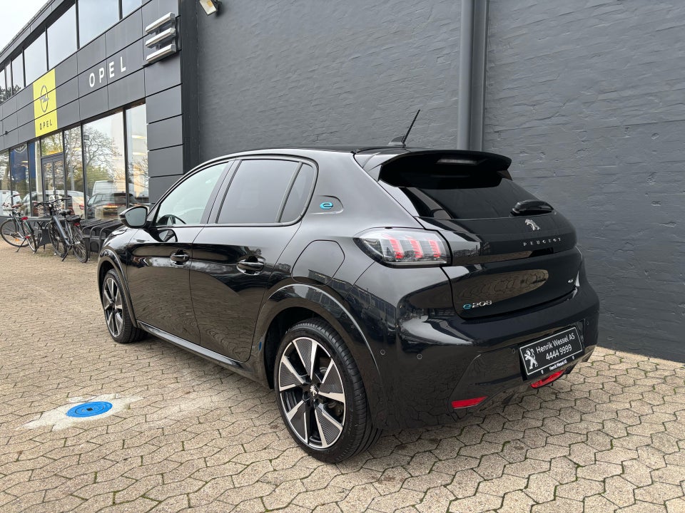 Peugeot e-208 50 GT Limited 5d