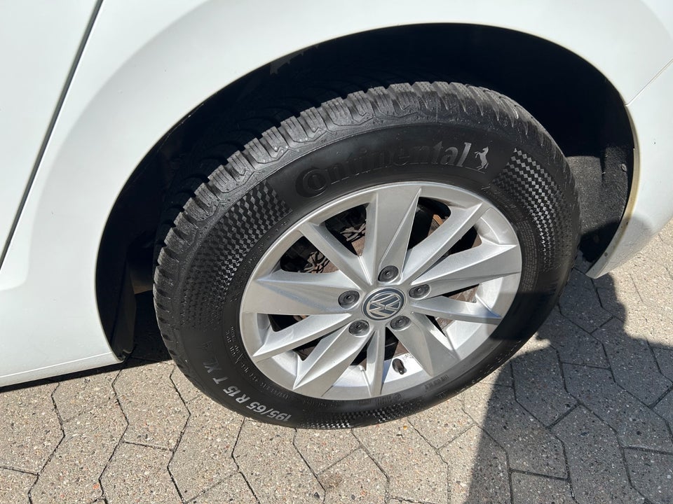 VW Golf Sportsvan 1,6 TDi 110 Comfortline DSG BMT 5d