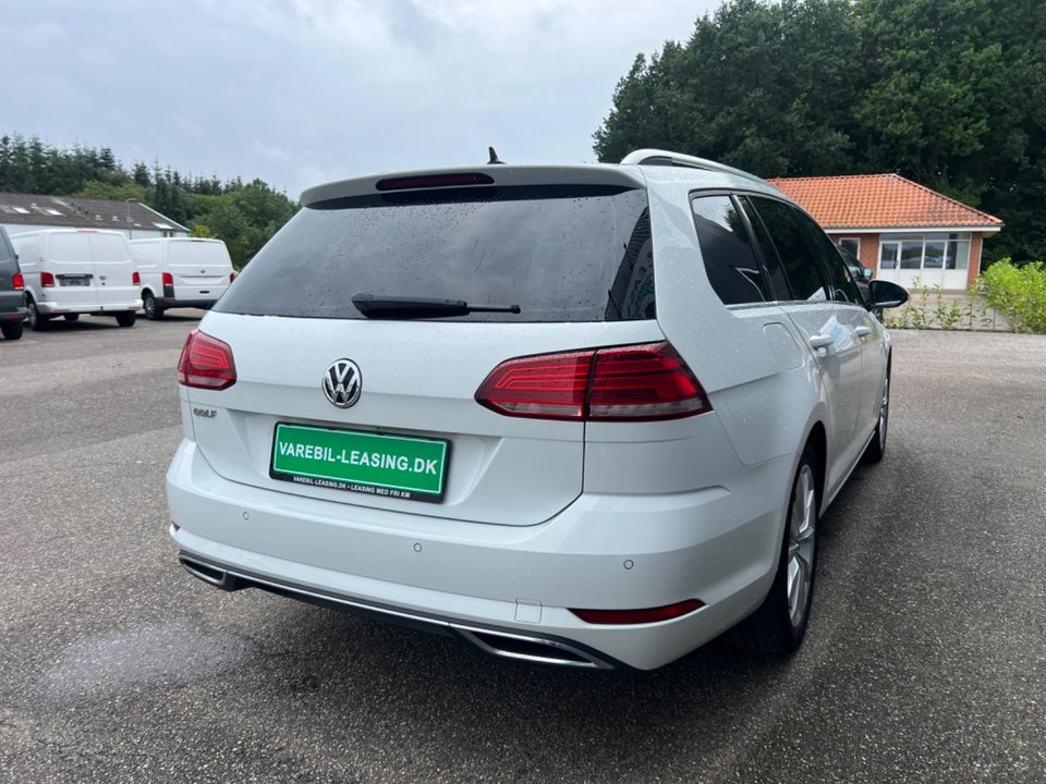 VW Golf VII 2,0 TDi 150 Highline Variant DSG Van 5d