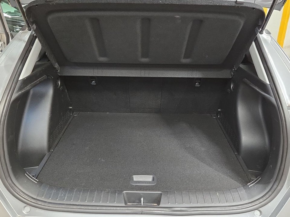 Hyundai Kona 65 EV Essential 5d