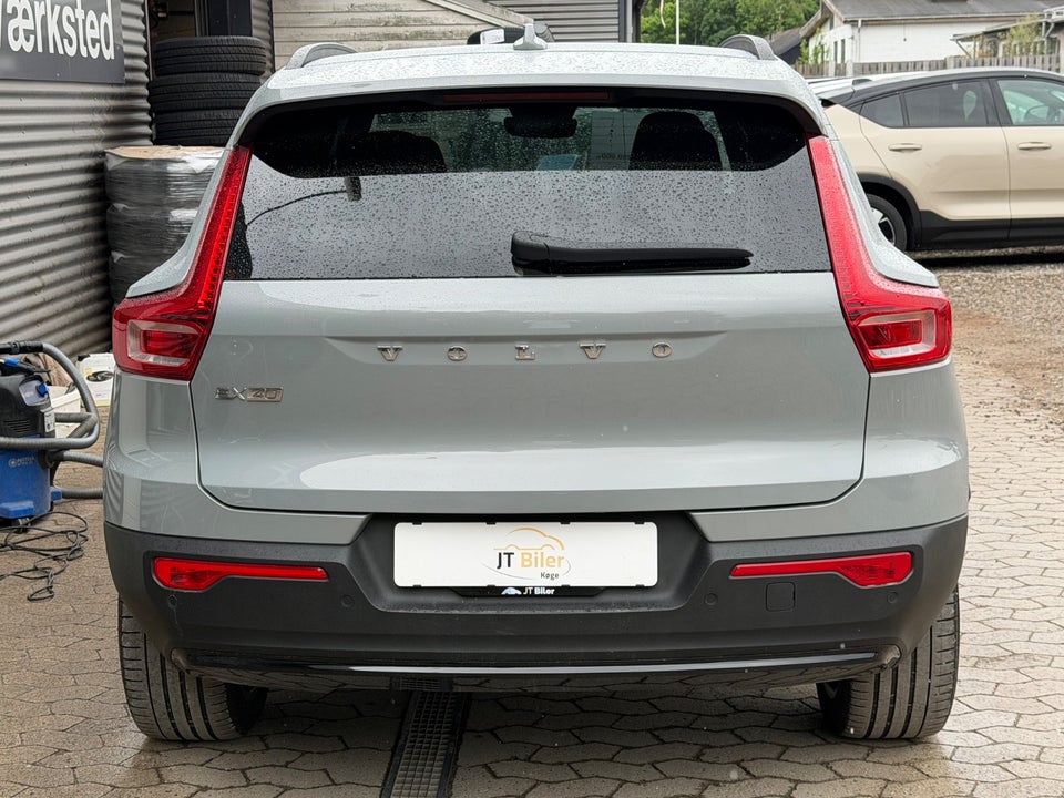 Volvo EX40 Extended Range Core 5d