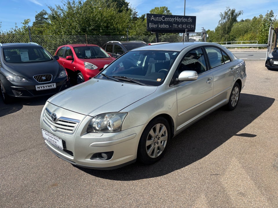 Toyota Avensis 1,8 VVT-i Terra 5d