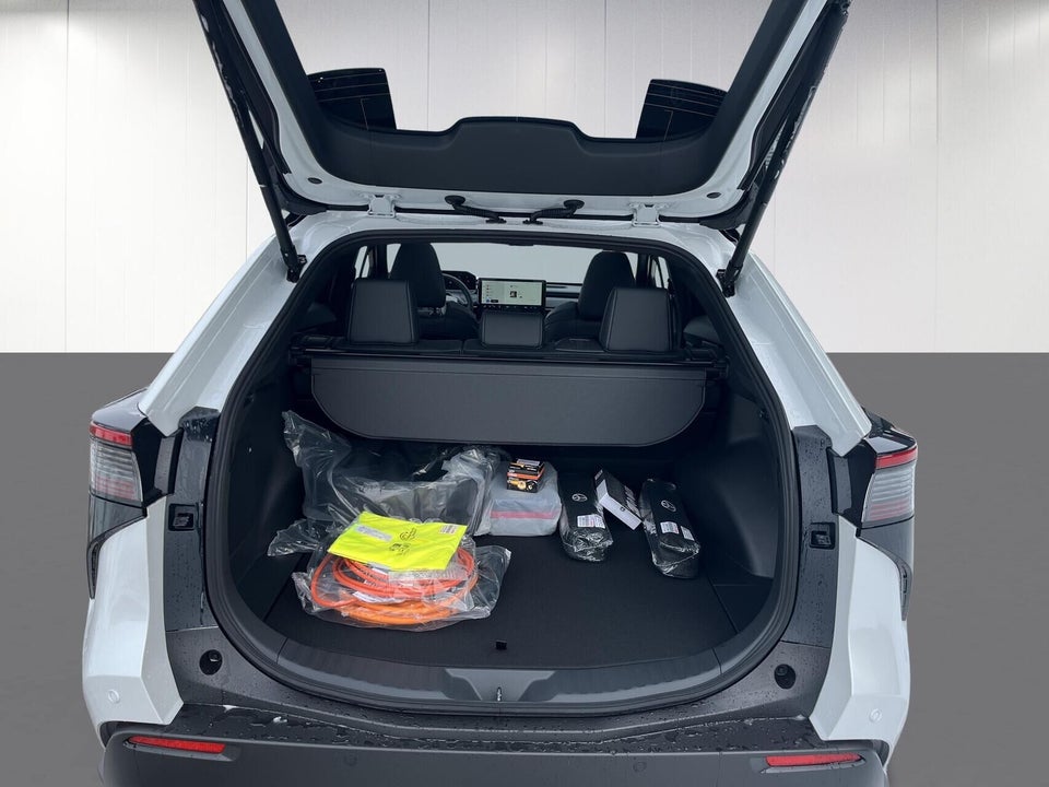 Toyota bZ4X 73 Executive 5d