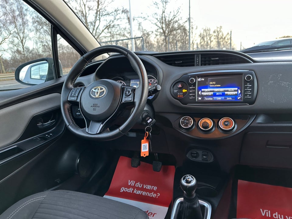 Toyota Yaris 1,0 T2 5d