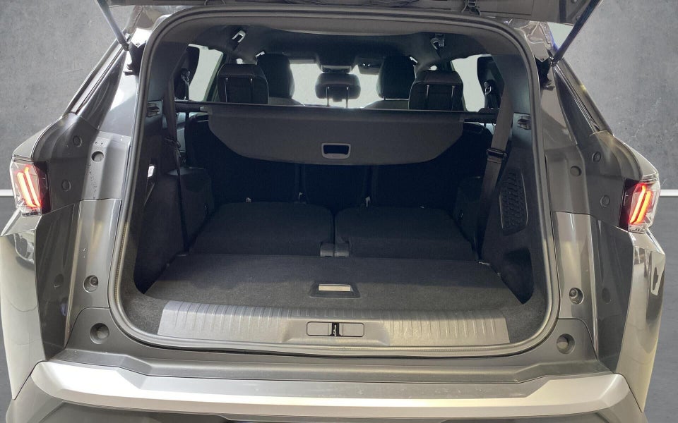 Peugeot e-5008 77 Allure 7prs 5d