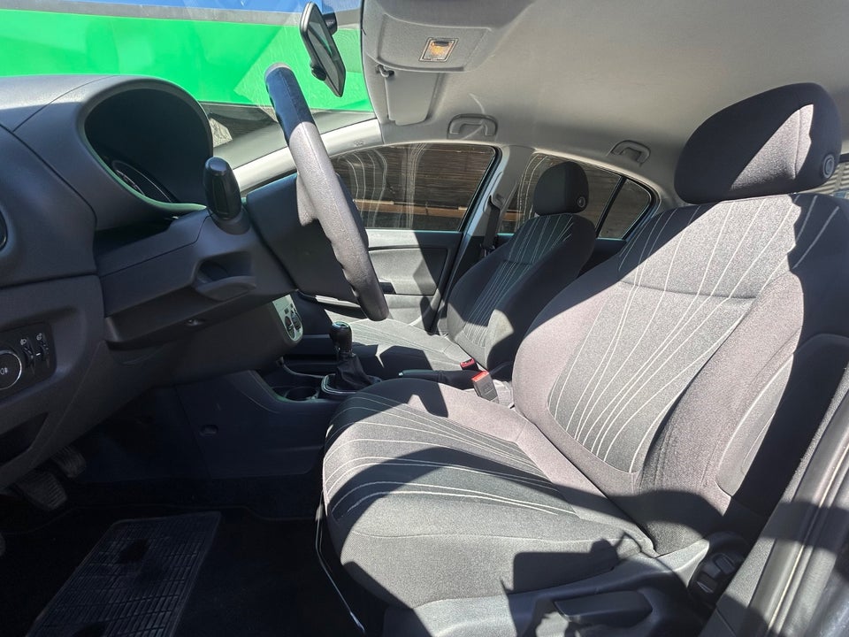 Opel Corsa 1,2 16V Cosmo 5d