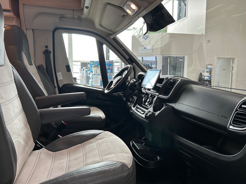 Fiat Sunlight 2,2 T67 aut. 2d