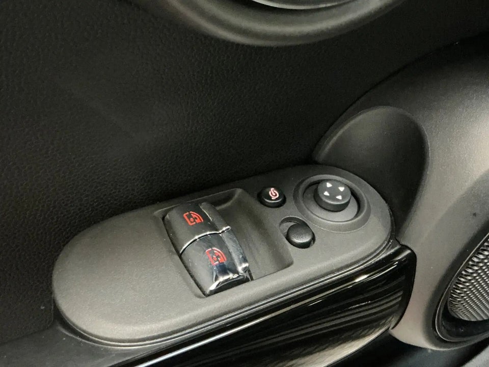 MINI Cooper SE Camden Edition 3d