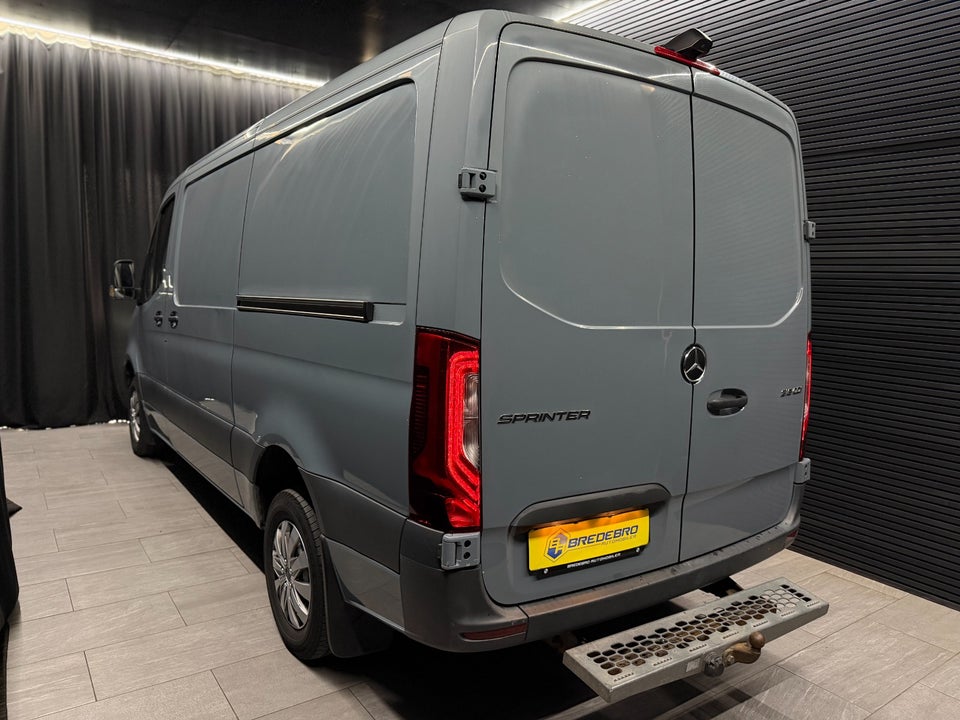 Mercedes Sprinter 316 2,2 CDi A2 Kassevogn aut. RWD