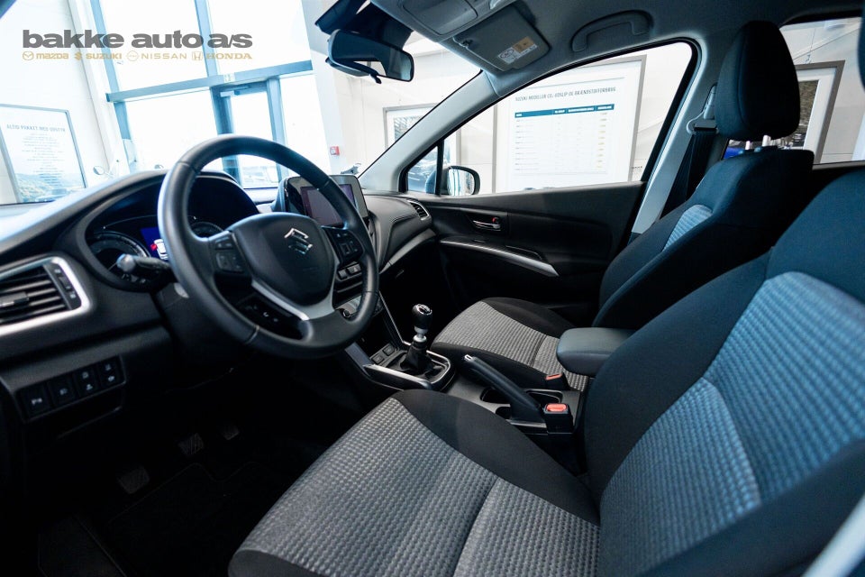 Suzuki S-Cross 1,4 mHybrid Active 5d