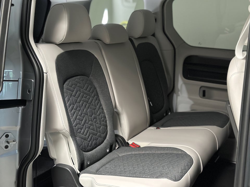 VW ID.Buzz 79 Style+ SWB 5d