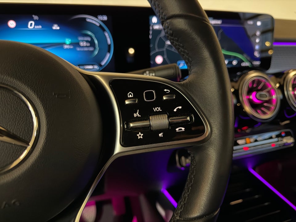 Mercedes EQB250+ Progressive 5d