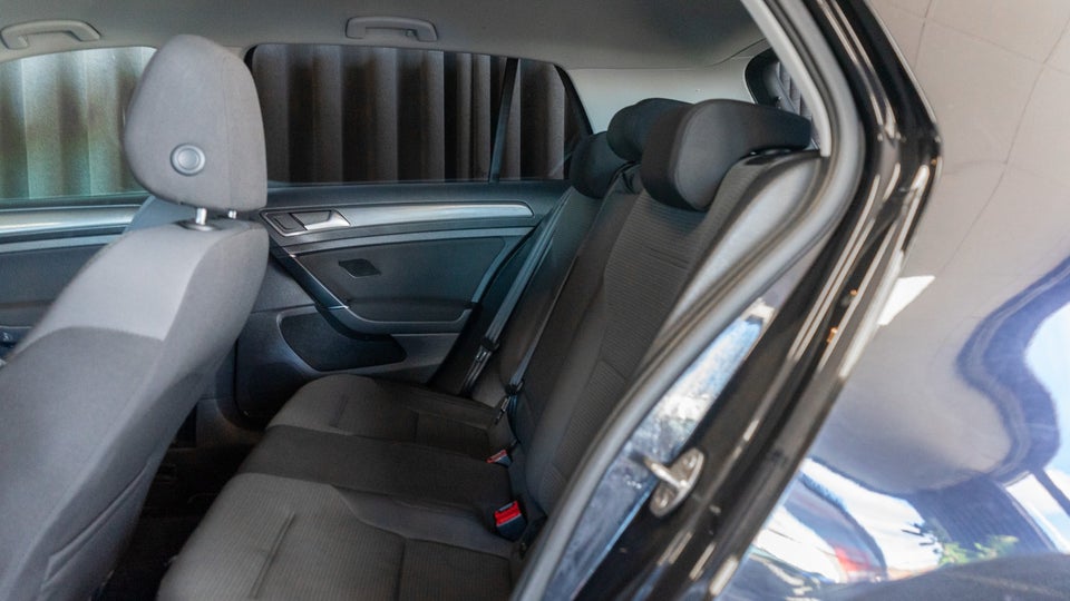 VW Golf VII 1,5 TSi 130 Comfortline DSG 5d