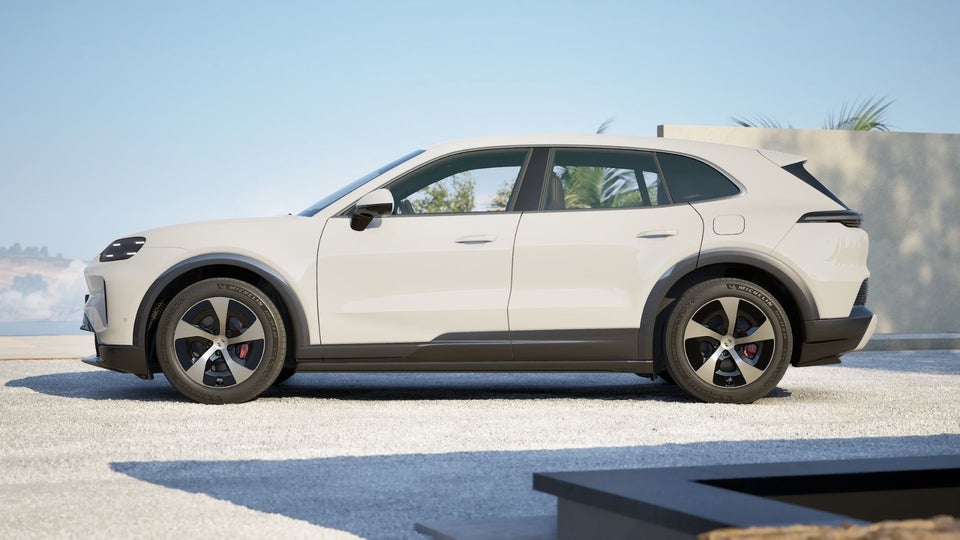 Porsche Cayenne S Electric 5d