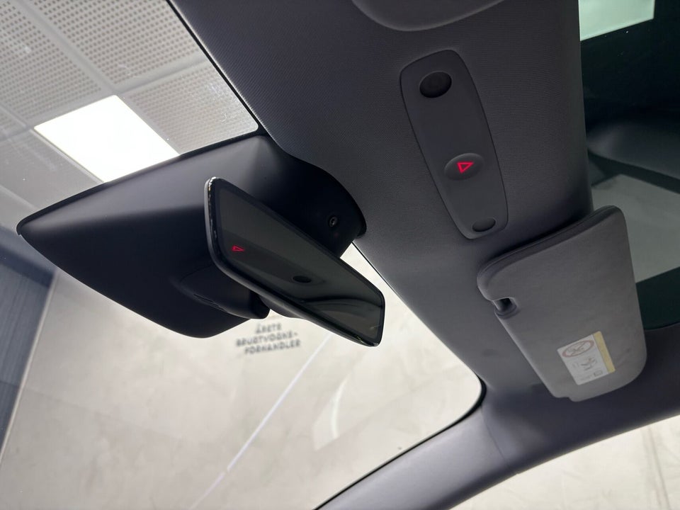 Tesla Model 3 RWD 4d