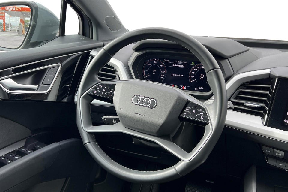 Audi Q4 e-tron 40  5d