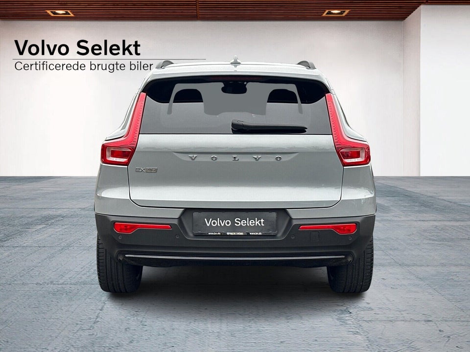 Volvo EX40 Extended Range Core 5d