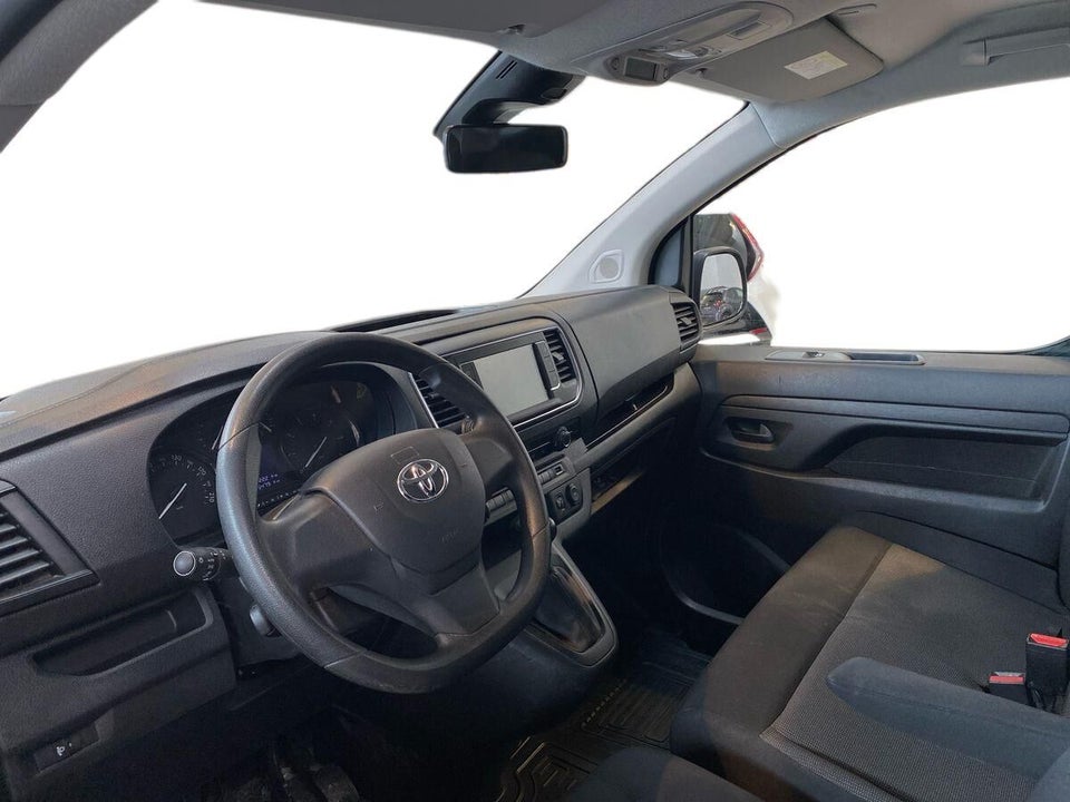 Toyota ProAce 2,0 D 144 Long Comfort 5d