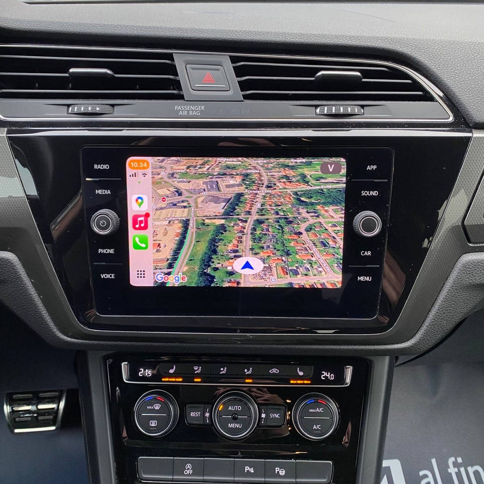 VW Touran 1,6 TDi 115 IQ.Drive DSG 7prs 5d