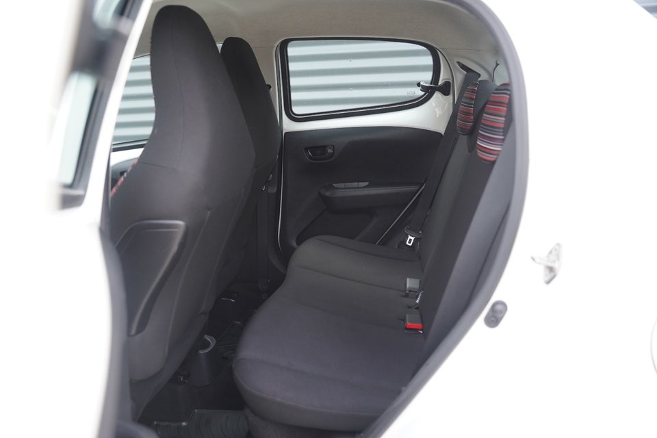 Citroën C1 1,2 PureTech Feel Complet 5d