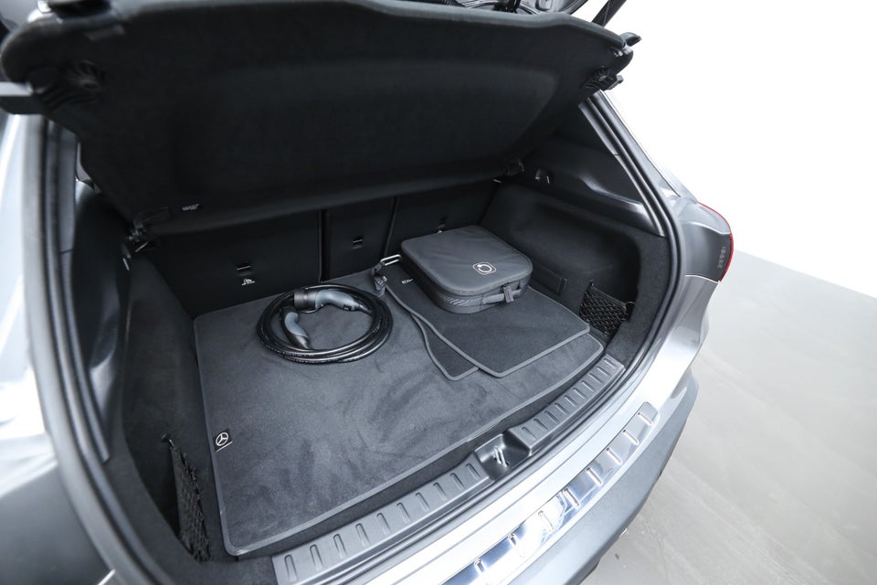 Mercedes EQA250+ AMG Advance 5d