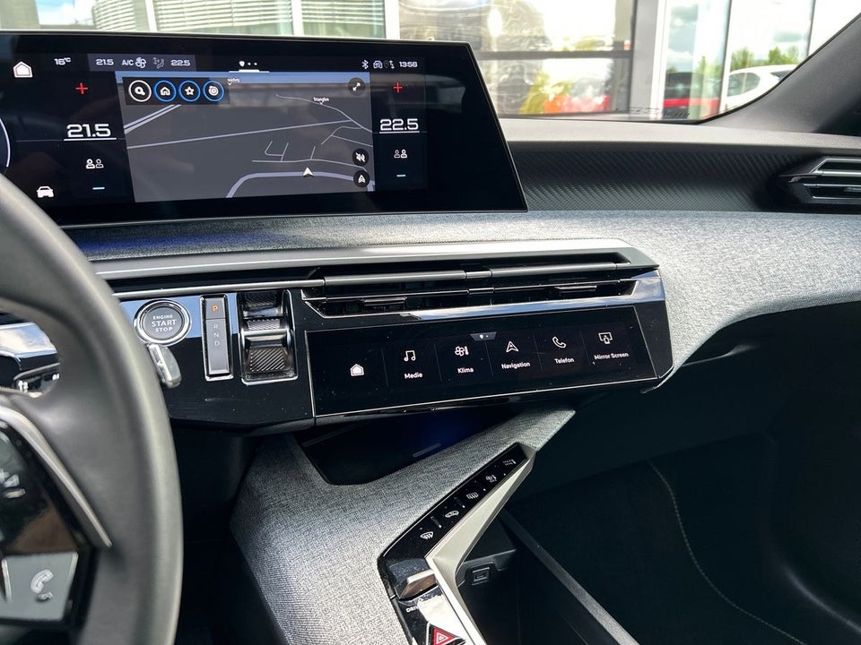 Peugeot e-5008 77 Allure 7prs 5d