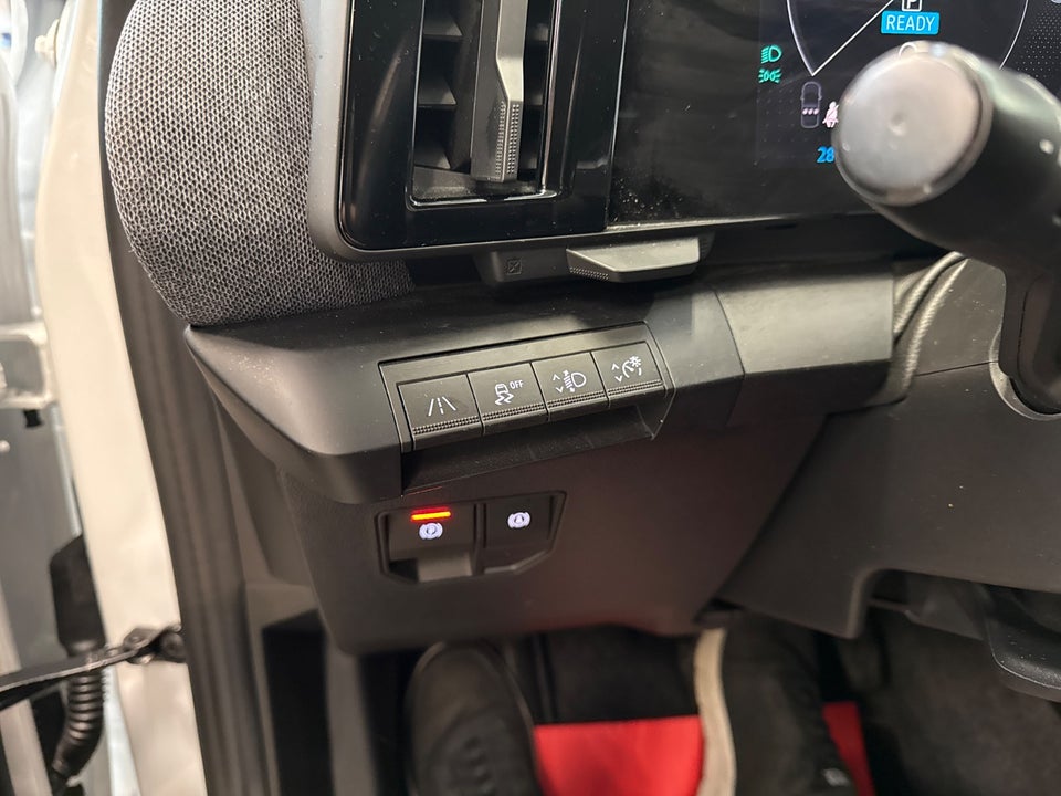 Renault Megane E-Tech 40 Equilibre 5d