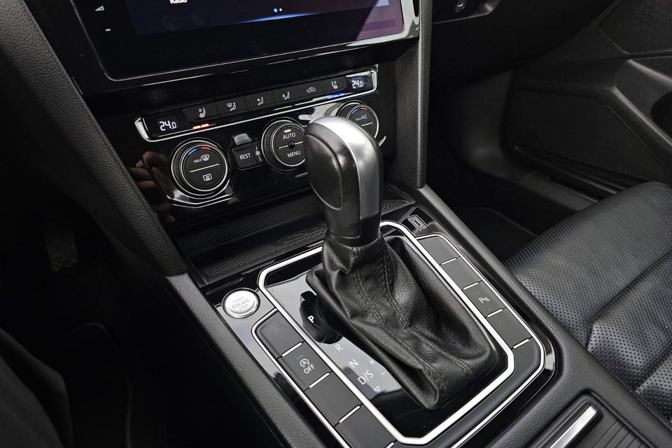 VW Passat 2,0 TSi 190 Elegance+ DSG 4d