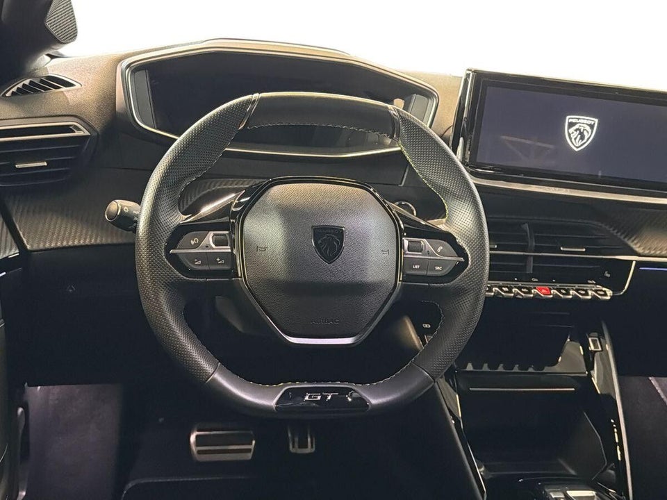 Peugeot e-208 54 GT 5d