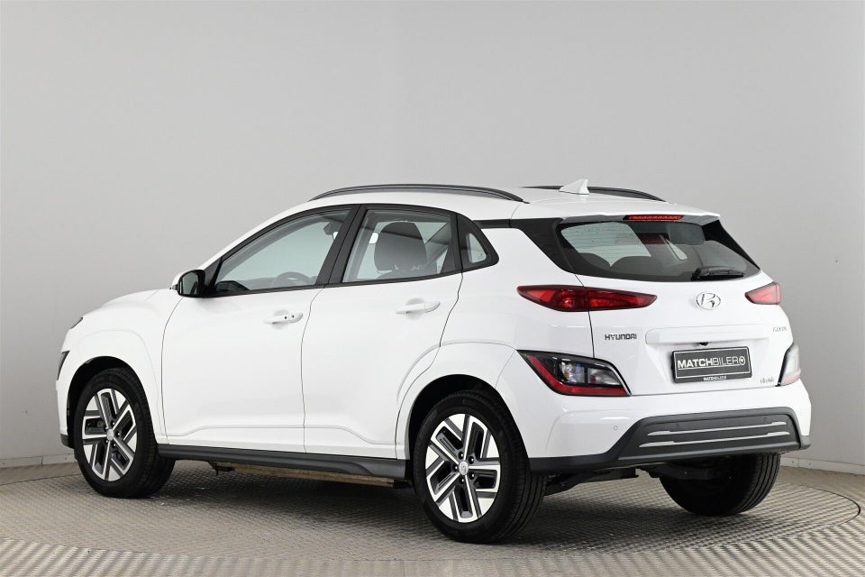 Hyundai Kona 39 EV Essential 5d