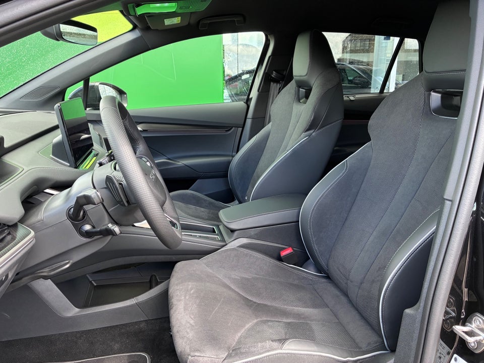 Skoda Elroq 85 iV Sportline 5d