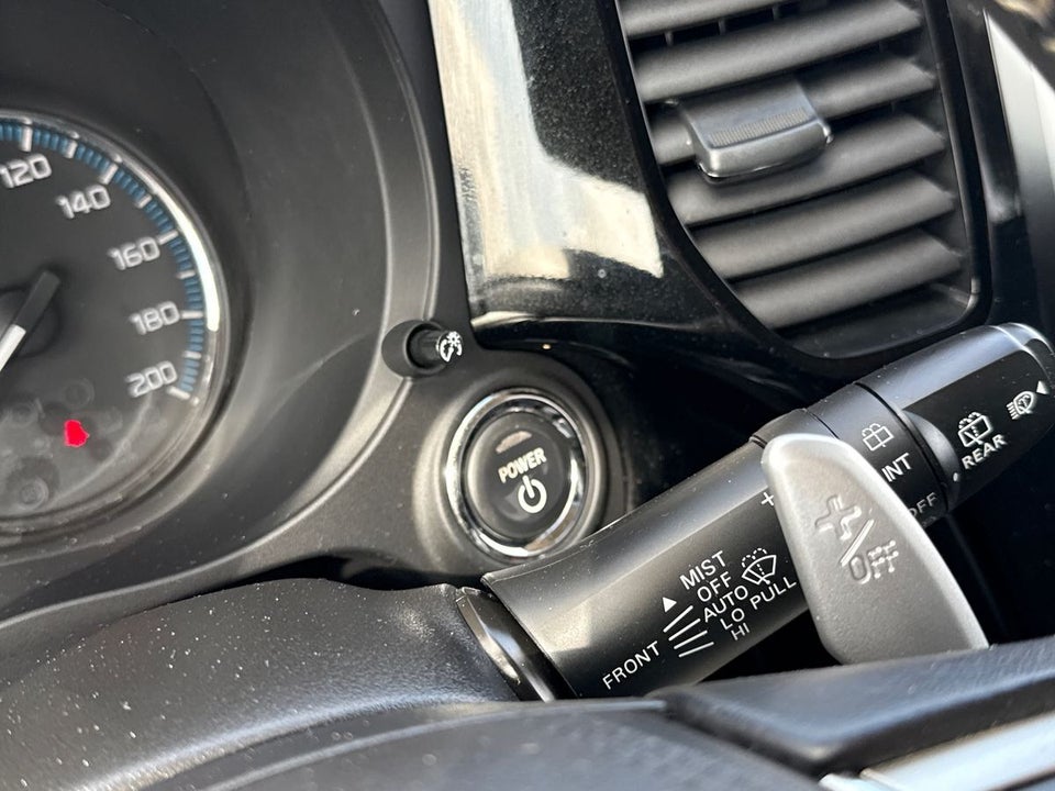 Mitsubishi Outlander 2,4 PHEV Invite CVT 4WD 5d