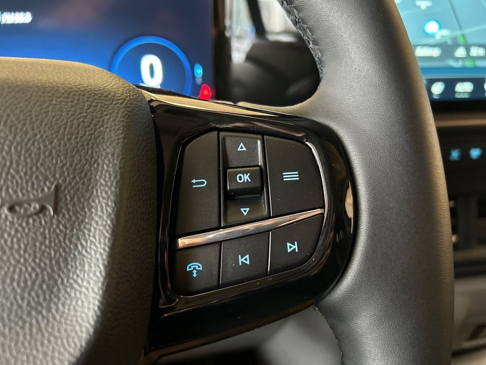 Ford Transit Custom 320 L2 2,5 PHEV Limited CVT