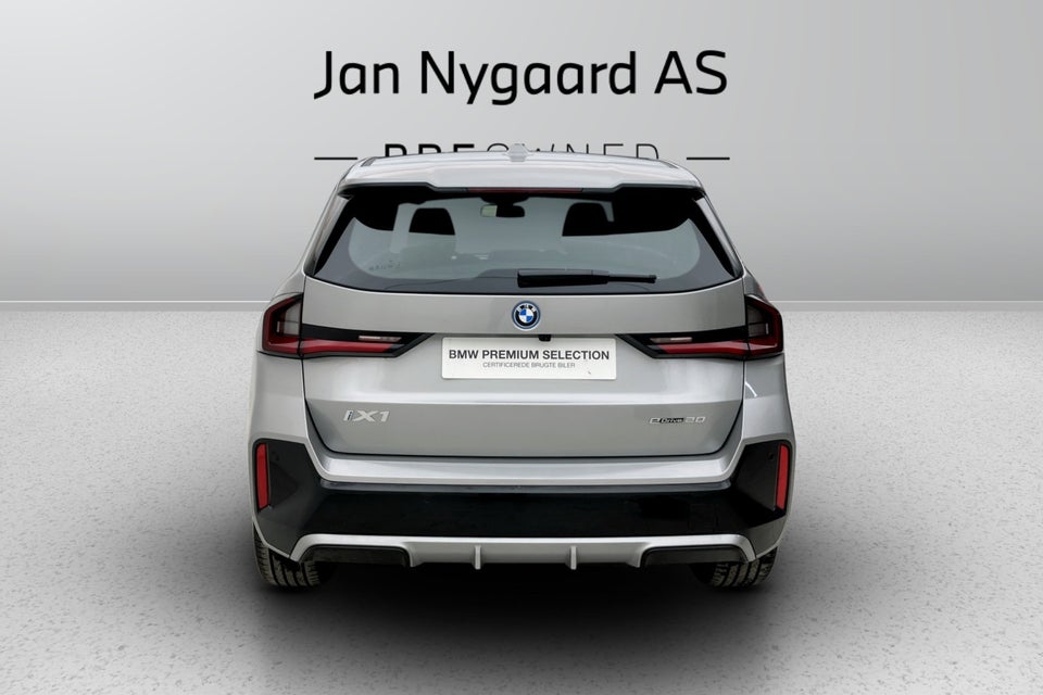 BMW iX1 eDrive20 M-Sport 5d