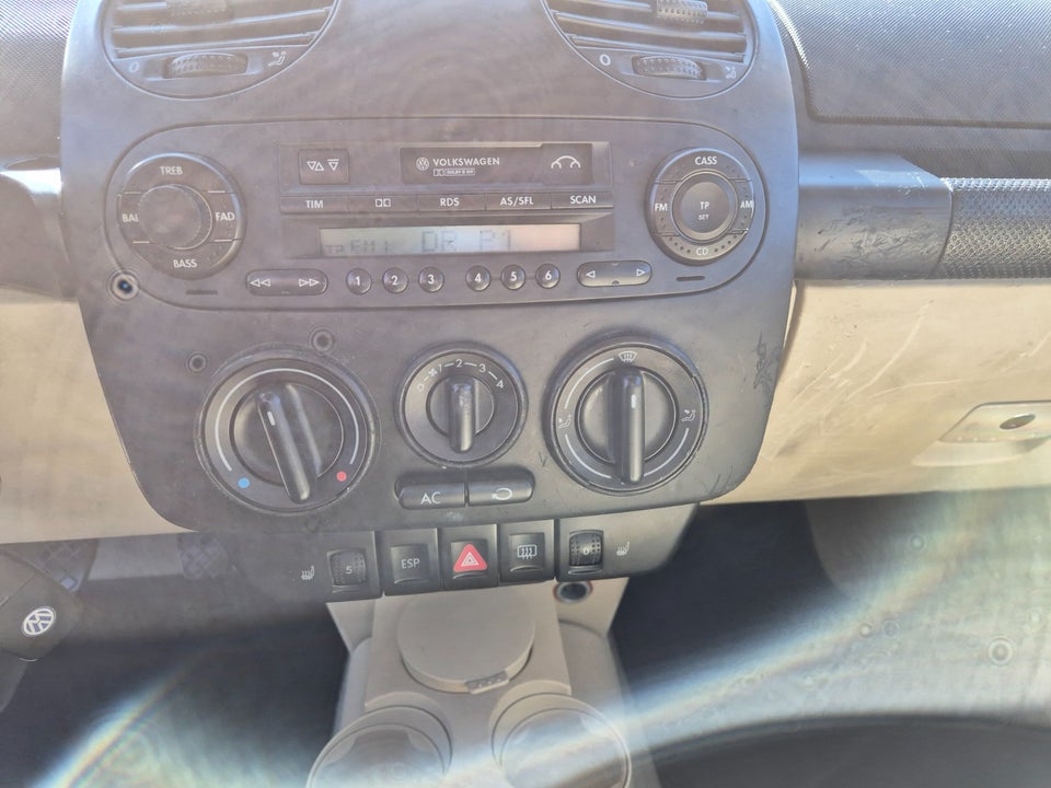 VW New Beetle 2,0 Highline 2d