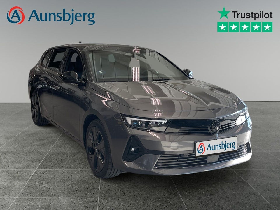Opel Astra-e 54 GS Sports Tourer 5d