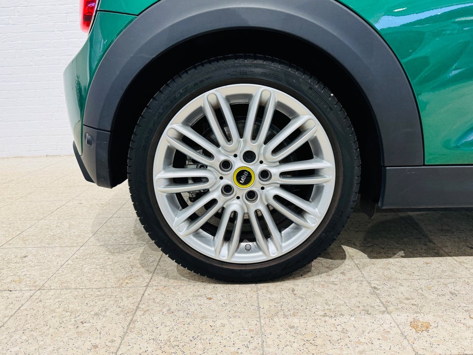 MINI Cooper SE Trim XL 3d