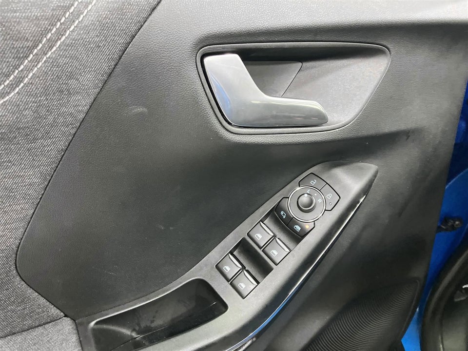 Ford Puma 1,0 EcoBoost mHEV Titanium 5d