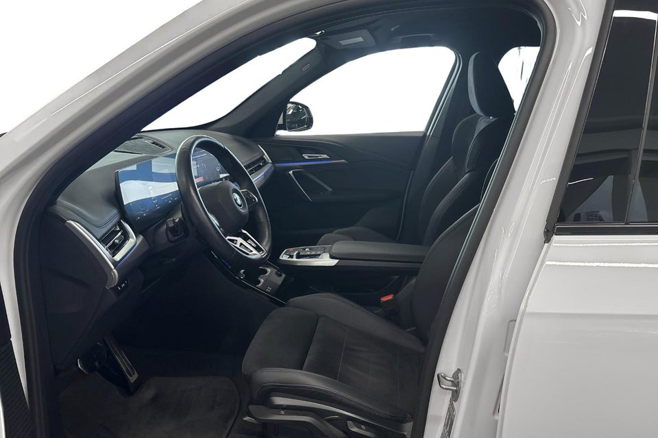 BMW iX1 eDrive20 M-Sport 5d
