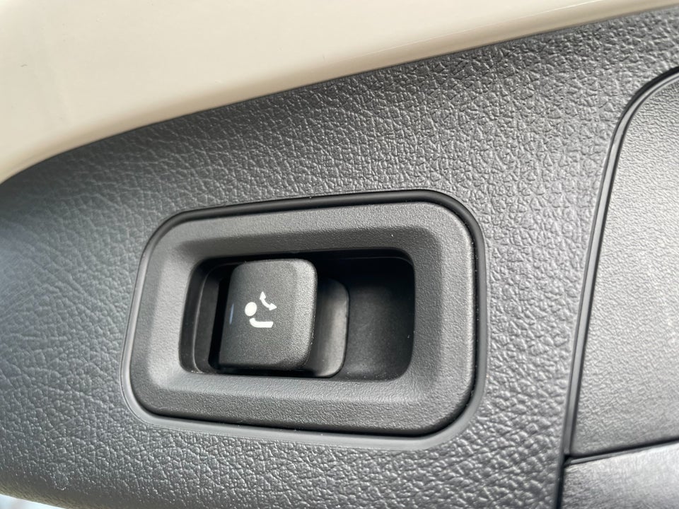 Mercedes EQA350 AMG Line Premium 4Matic 5d