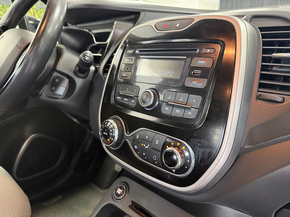 Renault Captur 0,9 TCe 90 Expression Van 5d