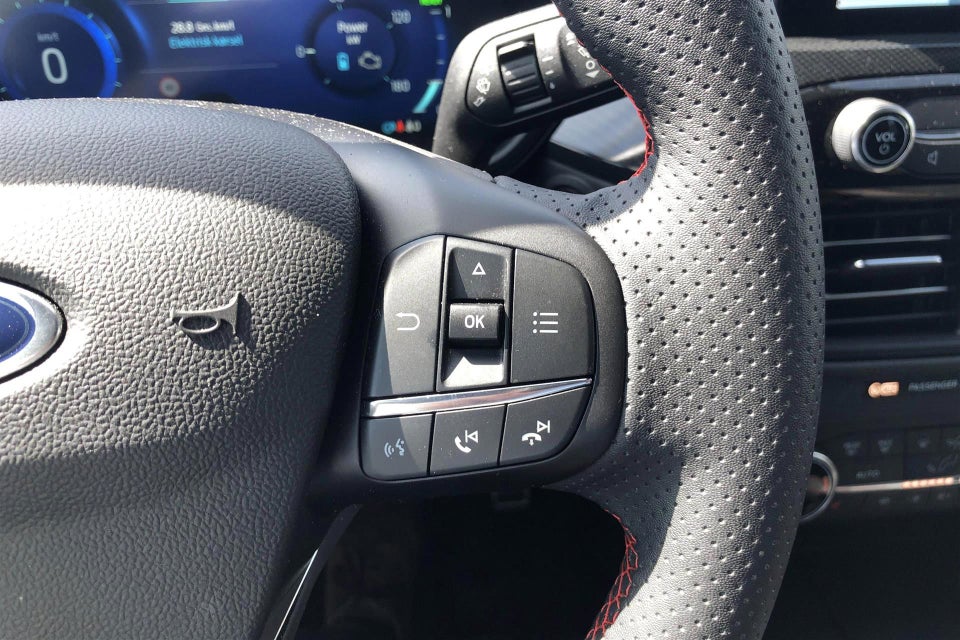 Ford Kuga 2,5 PHEV Graphite Tech CVT 5d