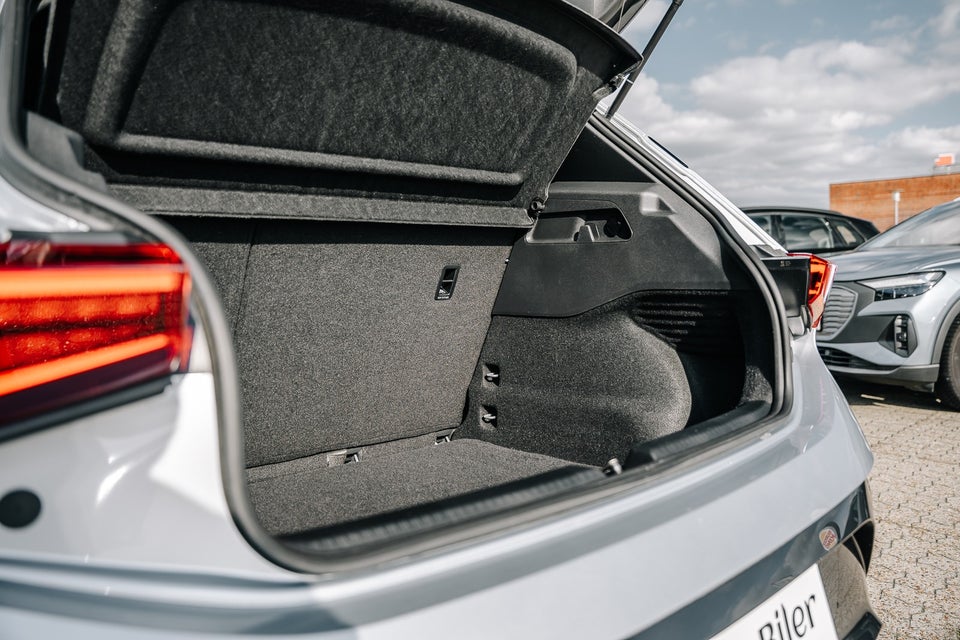 Cupra Born 77 e-Boost 5d