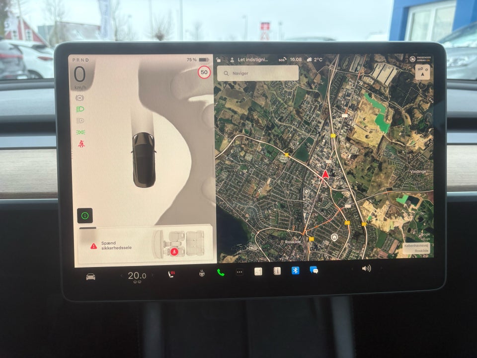 Tesla Model 3 Long Range AWD 4d