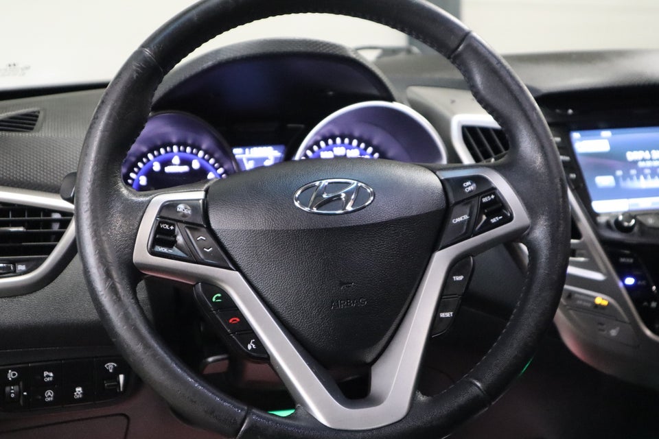 Hyundai Veloster 1,6 GDi Premium 4d