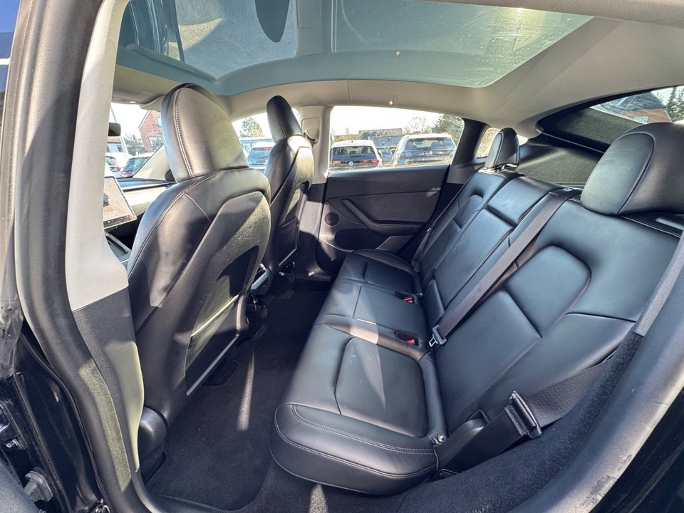 Tesla Model Y Long Range RWD 5d